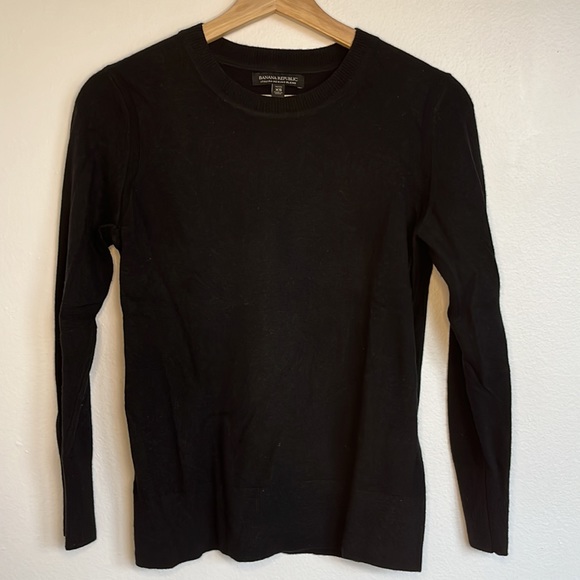 Women’s Banana Republic Wool Sweater XS Petite - Picture 2 of 7